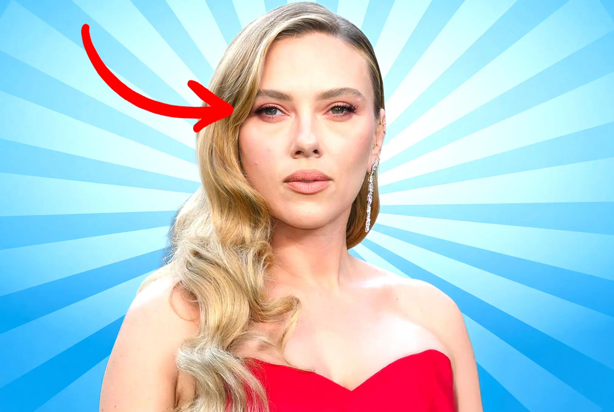Scarlett Johansson lazy eye